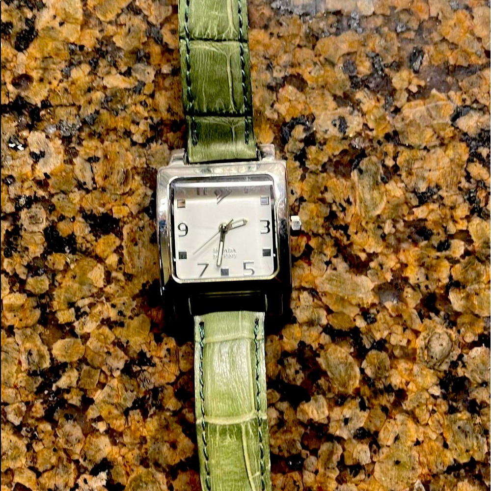 Stylish Silpada Green Leather Watch